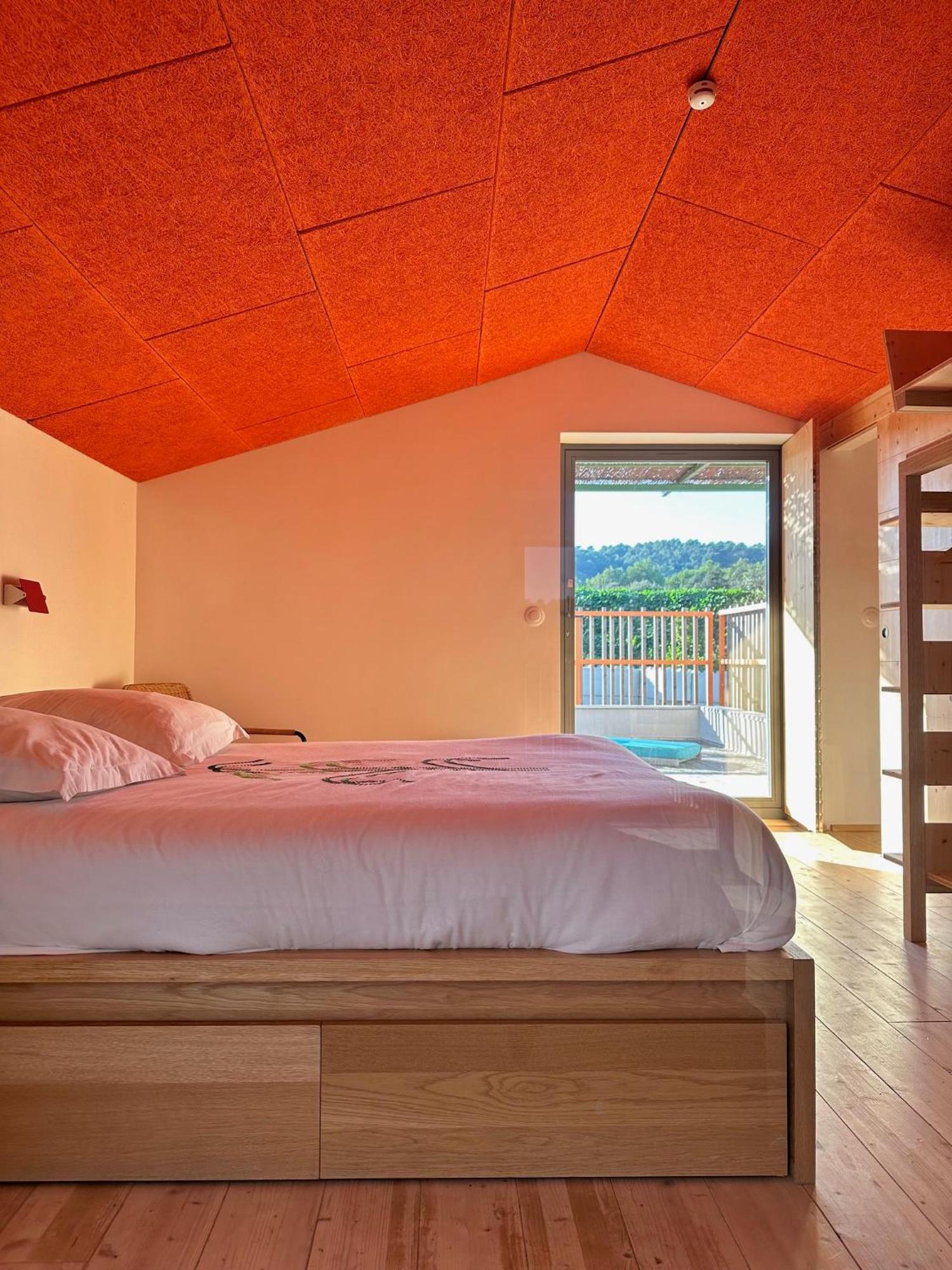 Bed and Breakfast Domaine La Ferme Hi Bride à Villelaure Extérieur photo